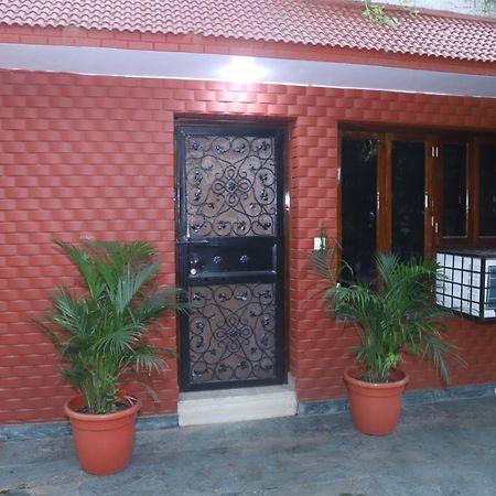 Divine India Service Apartment 3Bhk,B57 Sarita Vihar,Apollo 新德里 外观 照片