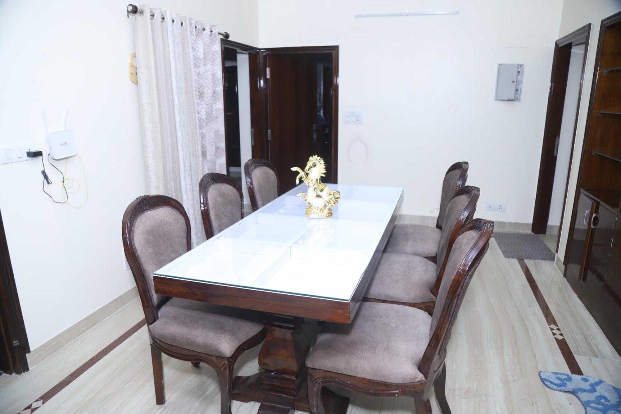 Divine India Service Apartment 3Bhk,B57 Sarita Vihar,Apollo 新德里 外观 照片