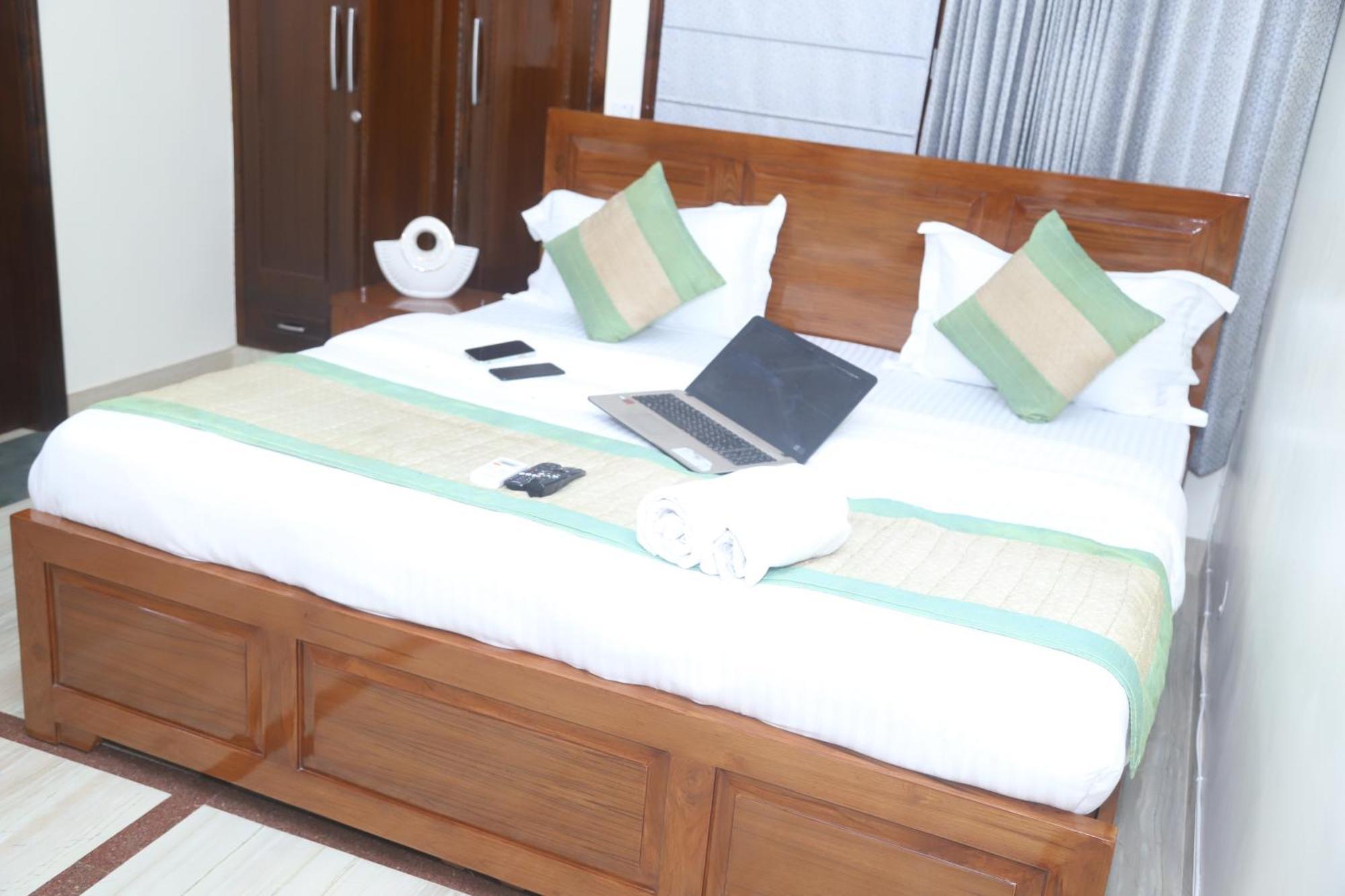 Divine India Service Apartment 3Bhk,B57 Sarita Vihar,Apollo 新德里 外观 照片