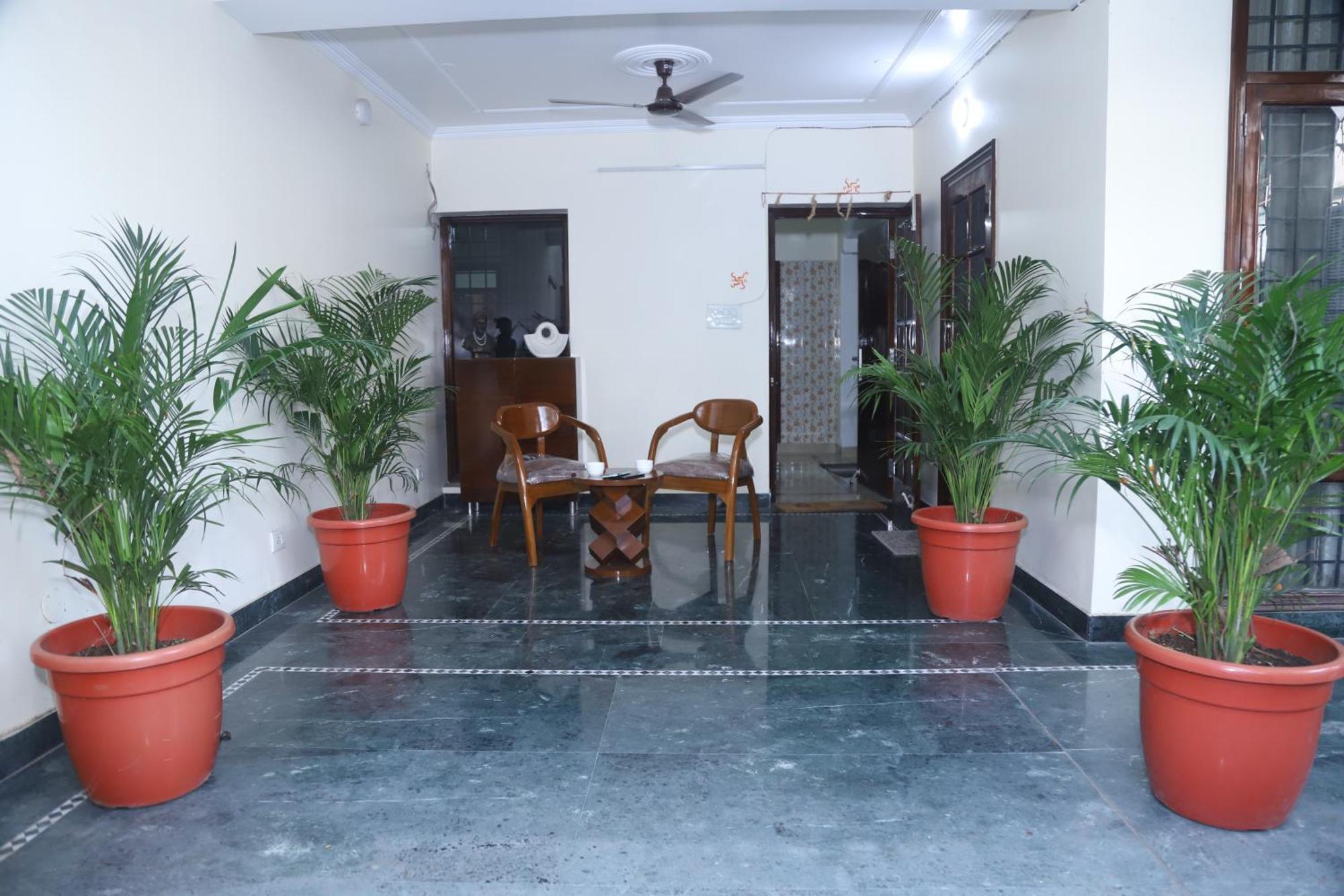 Divine India Service Apartment 3Bhk,B57 Sarita Vihar,Apollo 新德里 外观 照片
